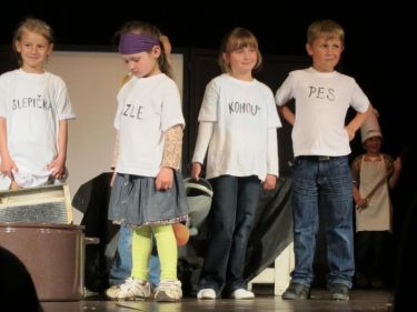 Jir�skovo divadlo - na�i herci 17. 5. 2011