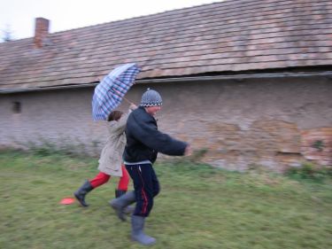 Ve dvou se to l�pe t�hne - draki�da