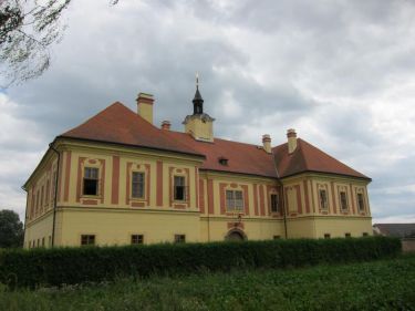 V�stava - z�mek ve Sloupn�