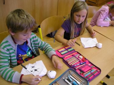 Vyr�b�me duchy, hrajeme si