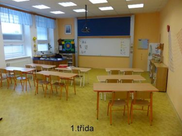 Z�zem� v na�� �kole
