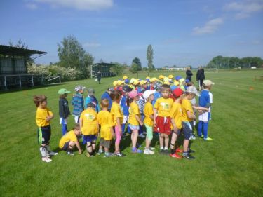 Fotbalov turnaj v Nepolisech