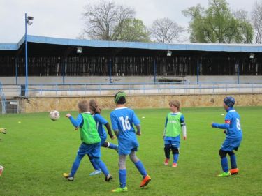 Nai fotbalist McDonalds Cup Nov Bydov 27. 4.