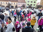 Prvn� pozdrav z ly��ku