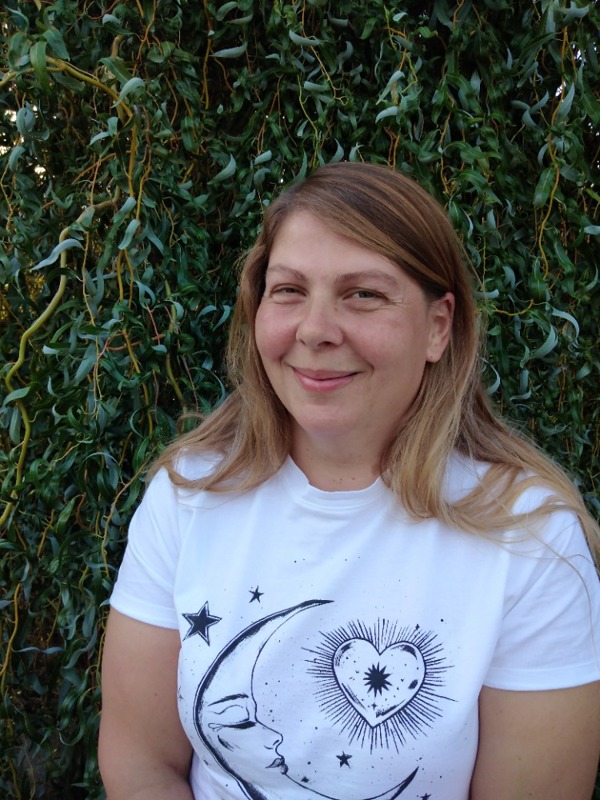 Petra Pecharová
kuchařka ve výdejně obědů